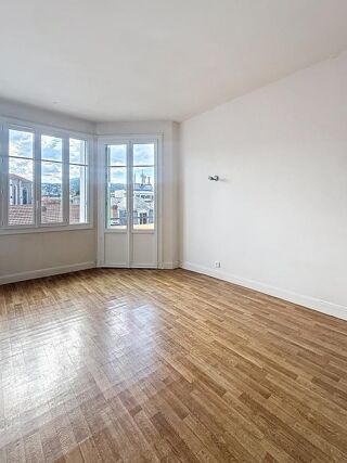  Appartement à louer 3 pièces 62 m²