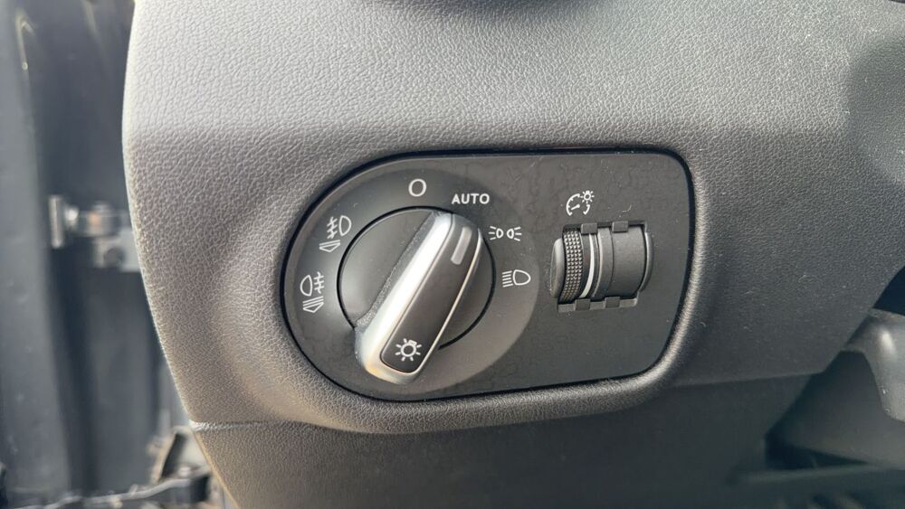 A1 1.0 TFSI 95 S-Tronic 7 S line 2018 occasion 06210 Mandelieu La Napoule