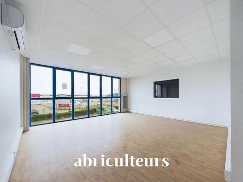   Local d'activité 270 m² – Emplacement stratégique proche Chartres et axes majeurs, à 1h de Paris 
