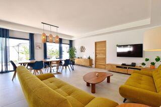  Villa à vendre 6 pièces 145 m²