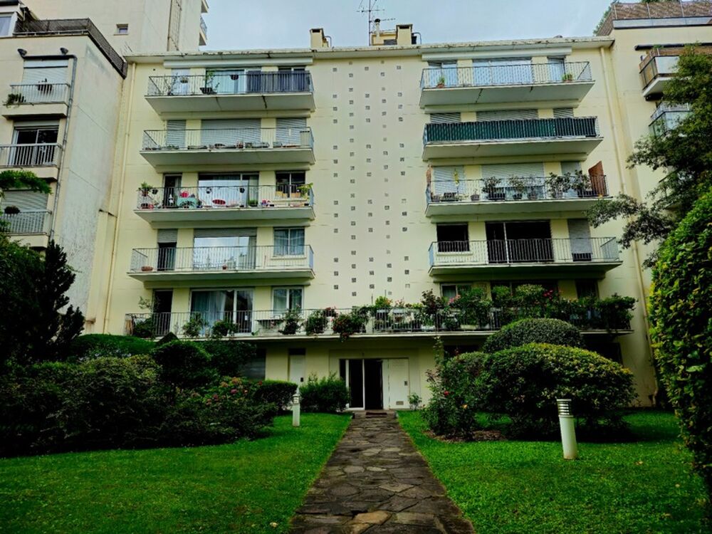 Vente Appartement Appartement à vendre 2/3 pièces PARIS 15EME ARRONDISSEMENT (75) Paris 15