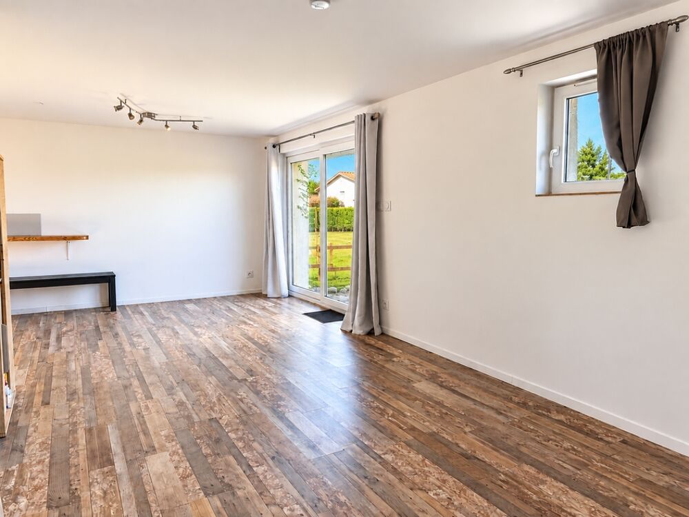 Maison 7 pièces / 180 m² / 268 900 EUR / QUINTENAS