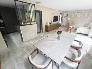 Vente Maison SUPERBE MAISON INDIVIDUELLE NON MITOYENNE A DEUX PAS DES BORDS DE MARNE DPE C Neuilly sur marne