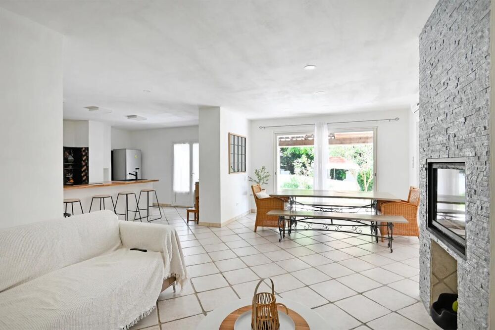 Vente Maison Maison lumineuse de 116 m² à Saint-Hilaire-de-Brethmas Saint hilaire de brethmas