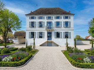  Propriété/château à vendre 14 pièces 464 m²