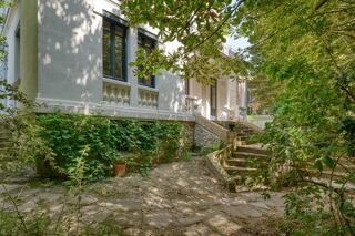  Propriété/château à vendre 8 pièces 187 m²