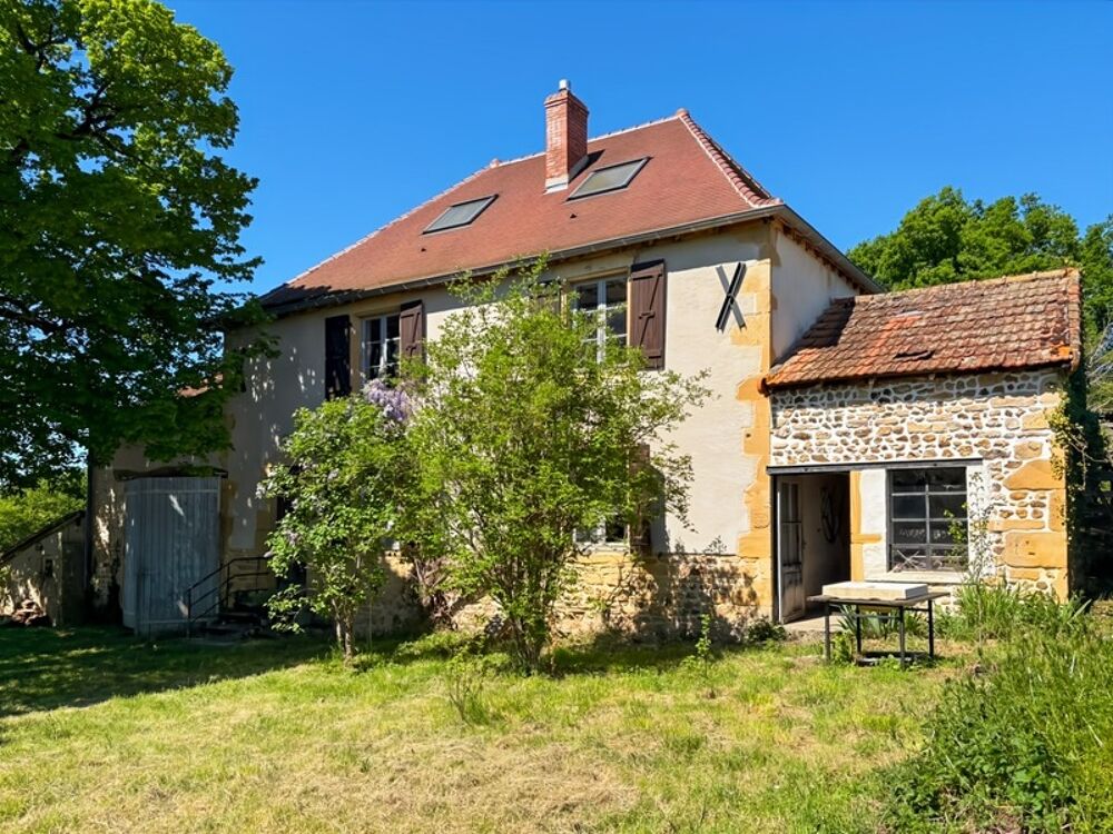 MAISON DE CARACTERE, TOITURE RECENTE, DEPENDANCES ET PROJET PRET A REALISER
