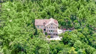  Propriété/château à vendre 15 + pièces 500 m²