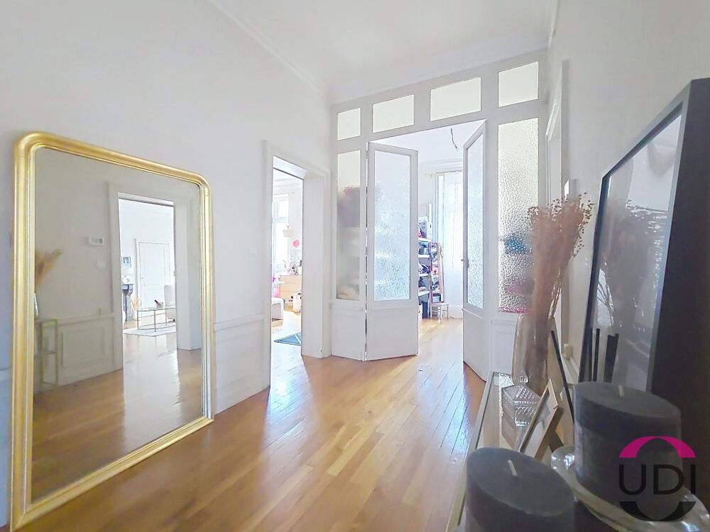 Vente Appartement Élégant appartement haussmannien de 119 m² – Cœur de Montluçon Montlucon