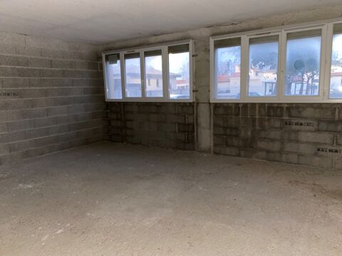   Dpt Pyrénées Orientales (66), à vendre BOMPAS Local de rangement 28.7 m² plus 1 place de parking 