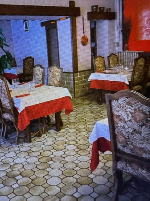   A vendre murs et fonds de commerce à vendre hotel restaurant 