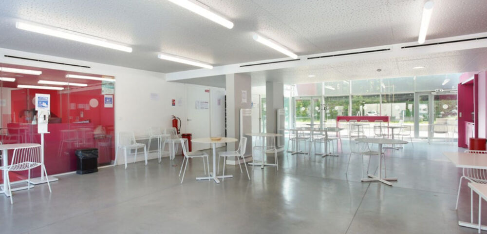 Studio loué Lille  335€/mois  Sans gestion
