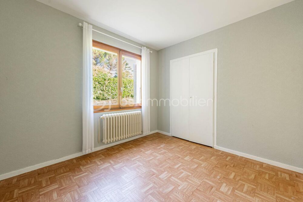 à vendre  Maison Saint-Julien-en-Genevois (74160)