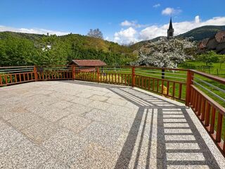  Villa  vendre 9 pices 154 m