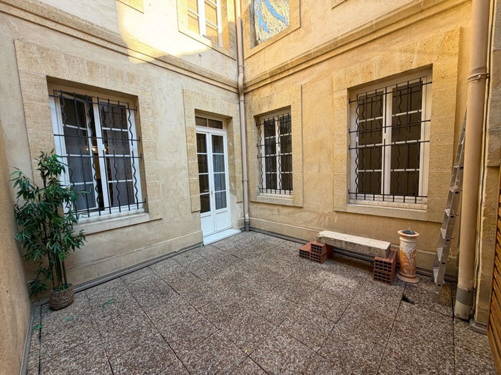 APPARTEMENT T3 (DPE B/A) AVEC TERRASSE - BORDEAUX QUARTIER ST PIERRE/CAMILLE JULLIAN - IMMEUBLE EN PIERRE RÉNOVÉ