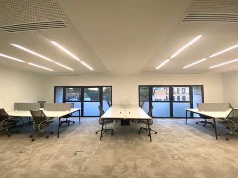 Quartier QCA  Bureaux flexibles dans un immeuble de bureaux avec accueil 7875 75008 Paris