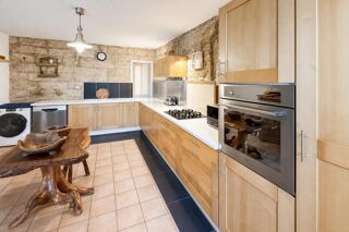  Appartement � vendre 4 pi�ces 177 m�