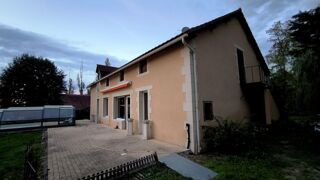 Vente Maison Superbe domaine avec ÉTANG privé sur 4,5 hectares Rongeres