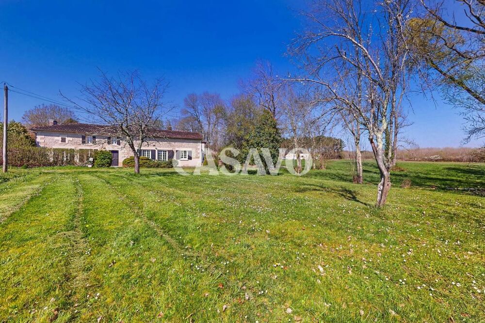 Vente Maison Vente Maison 7 pièces de 214m² - 24610 Montpeyroux Montpeyroux