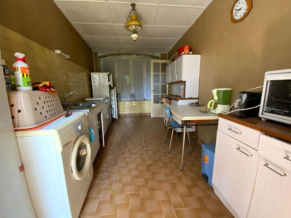 Maison en pierre à rénover 98m² + dépendance