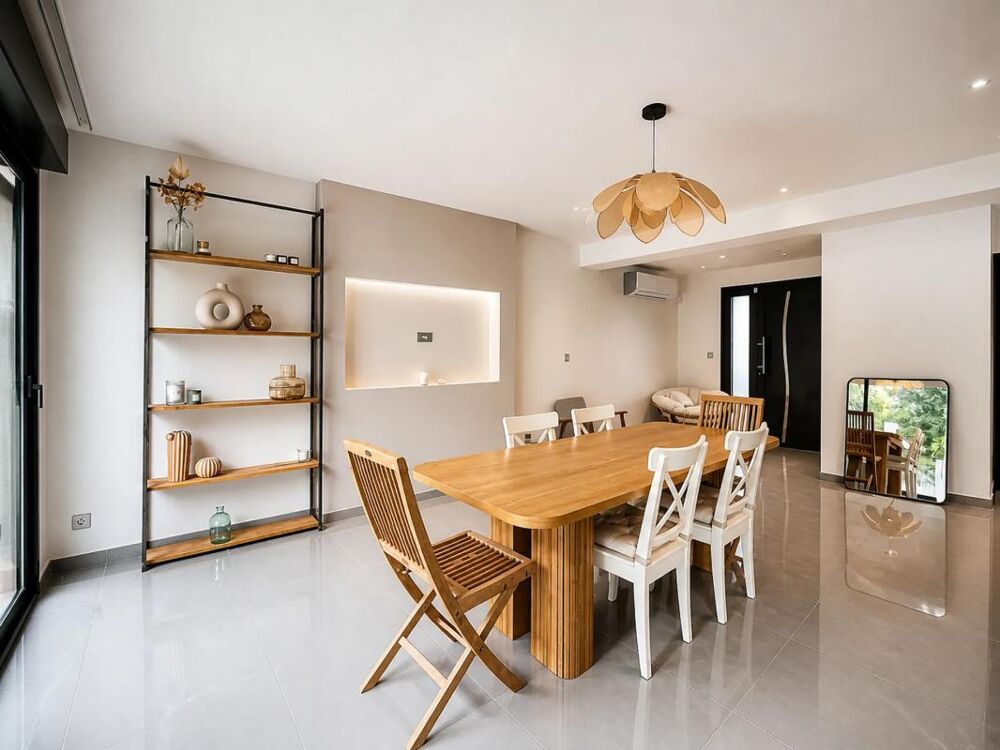 Vente Maison Maison de 6 pièces de 157 m² + sous-sol de 60 m2 à Marly-le-Roi Marly le roi