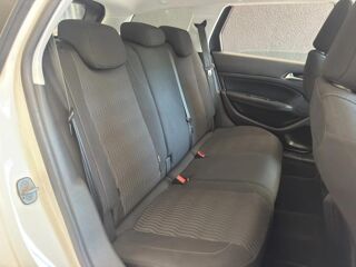 308 II SW 1.6 HDI 120ch BVM6 Active 2015 occasion 34500 B&eacute;ziers