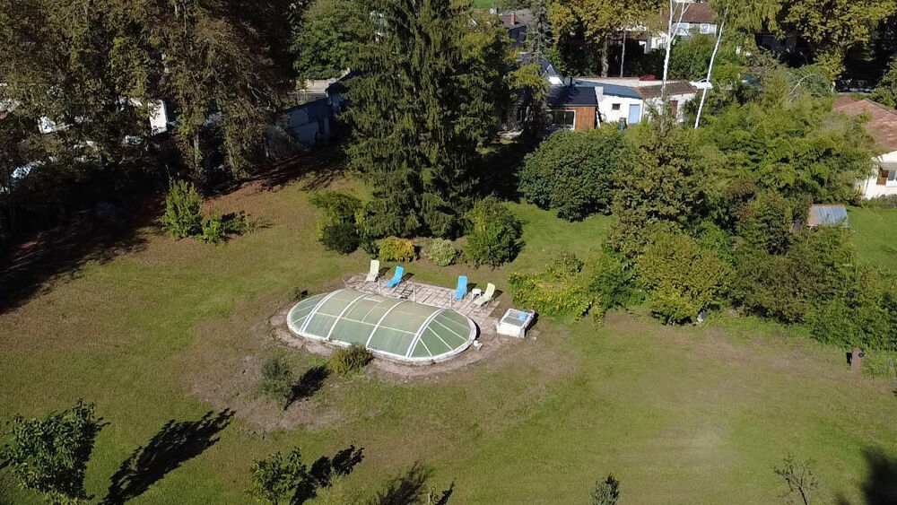 Vente Maison Grande maison à Montignac Lascaux avec parc et sa piscine couverte Montignac lascaux