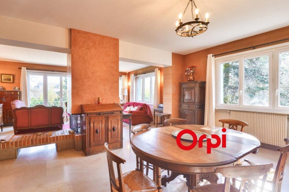 � vendre  Propri�t�/ch�teau �cully (69130)