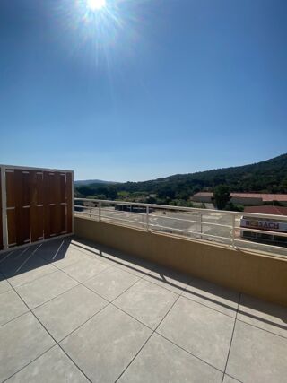  Appartement à louer 2 pièces 44 m²
