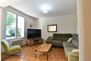  Propriété/château à vendre 8 pièces 216 m² Mouries
