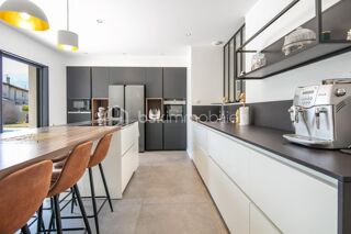  Maison  vendre 6 pices 175 m