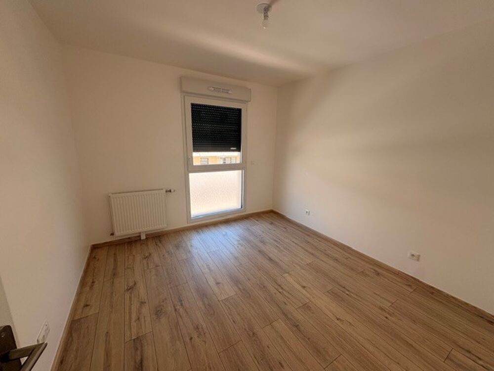 T3 NEUF avec terrasse et parking à CHARTRES