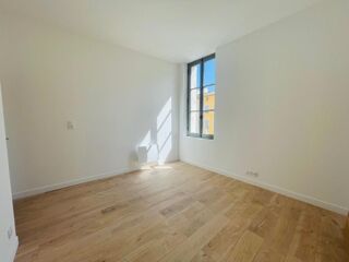  Appartement à louer 3 pièces 55 m²
