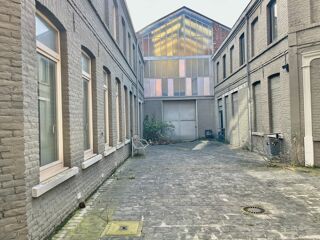  Immeuble à vendre 15 + pièces 640 m²
