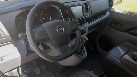 Vivaro Van Am&eacute;nag&eacute; 2.0 120 Pack Clim - Premi&egrave;re main 2021 occasion 28100 Dreux