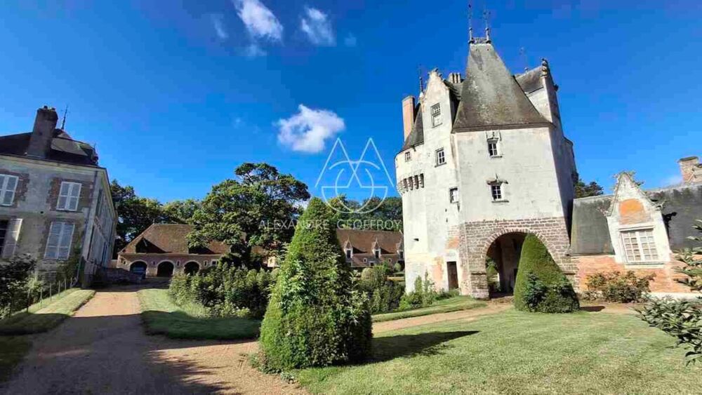 à vendre  Propriété/château Brou (28160)