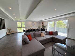  Maison � vendre 5 pi�ces 140 m�