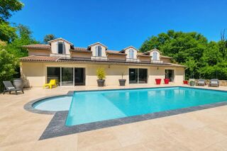  Maison à vendre 11 pièces 368 m²