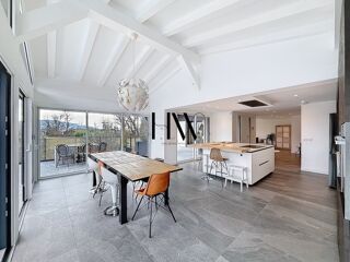  Appartement � vendre 8 pi�ces 270 m�