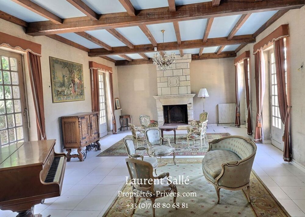 Vente Maison Maison de Maître de 250 m2, édifiée dans un parc boisée de plus de 4 hectares Questembert