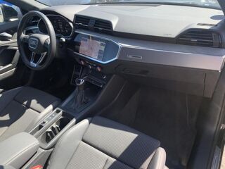Q3 45 TFSI e 245 CH S-LINE S-TRONIC - 1&egrave;re MAIN 2024 occasion 14650 Carpiquet