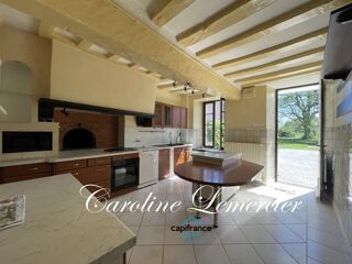  Maison � vendre 8 pi�ces 245 m�