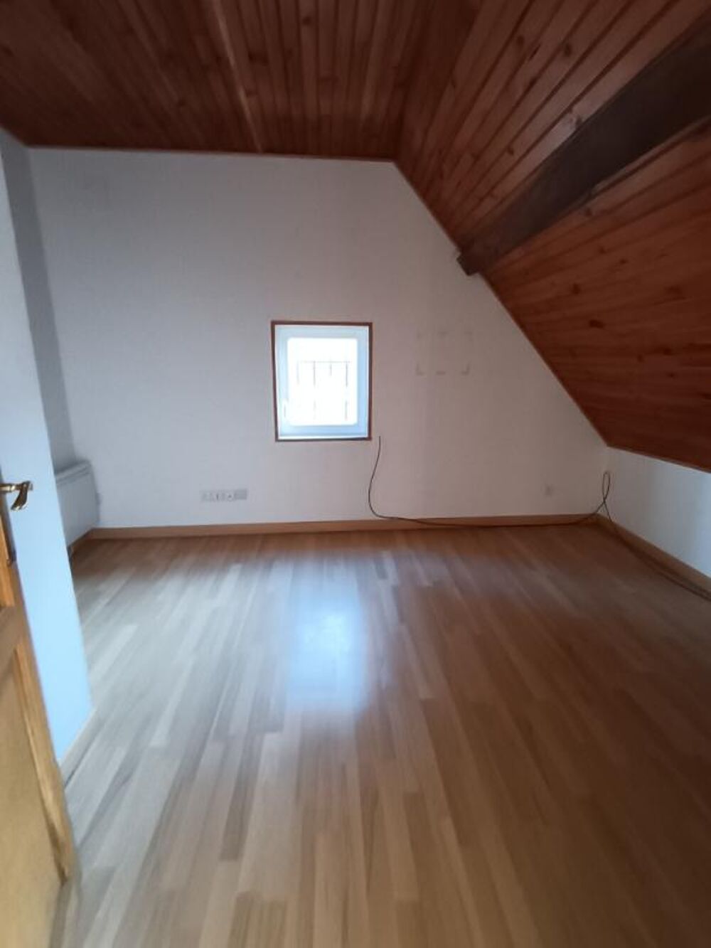 Vente Immeuble Immeuble / 152 m² / 157 500 EUR / LILLERS Lillers