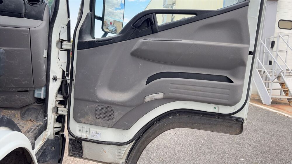 Canter Fuso Chassis Benne 1.9D 150 . 2022 occasion 45000 Orleans