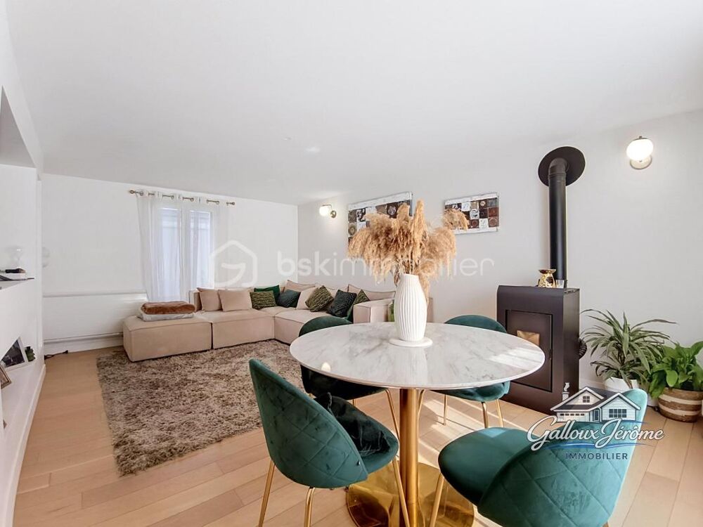 Maison sur la commune de Moussy le Vieux