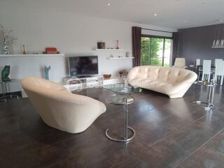  Maison à vendre 10 pièces 305 m²