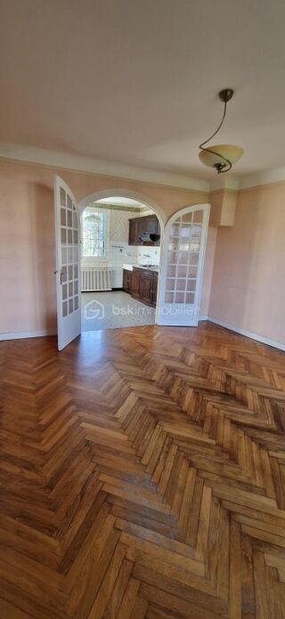  Propri�t�/ch�teau � vendre 6 pi�ces 90 m�