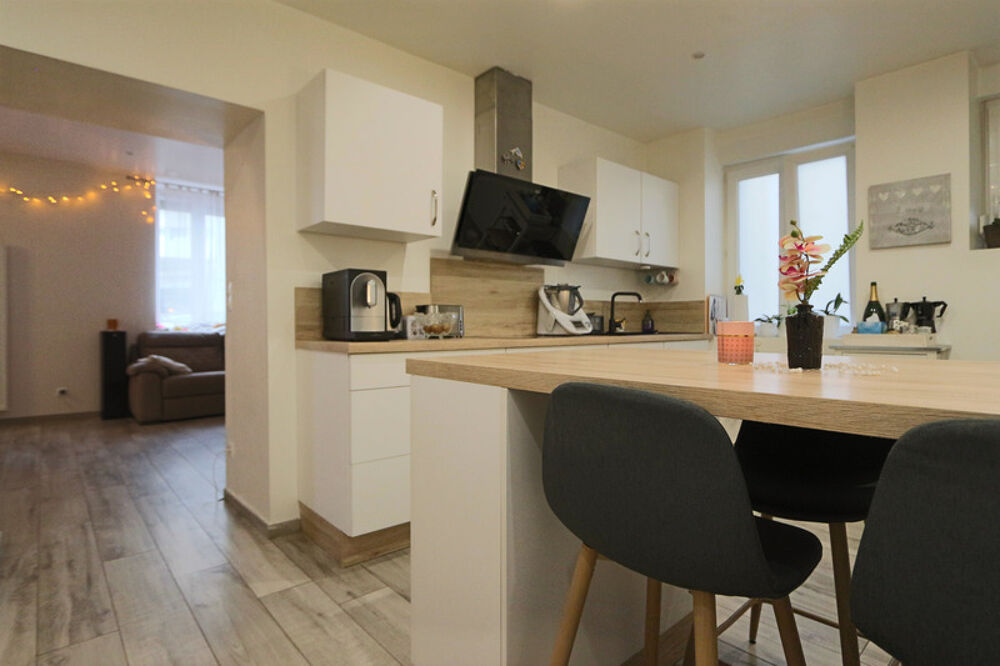 Maison de ville 5 pièces  152 m²  Jardin verdoyant de 431 m²  Clouange centre