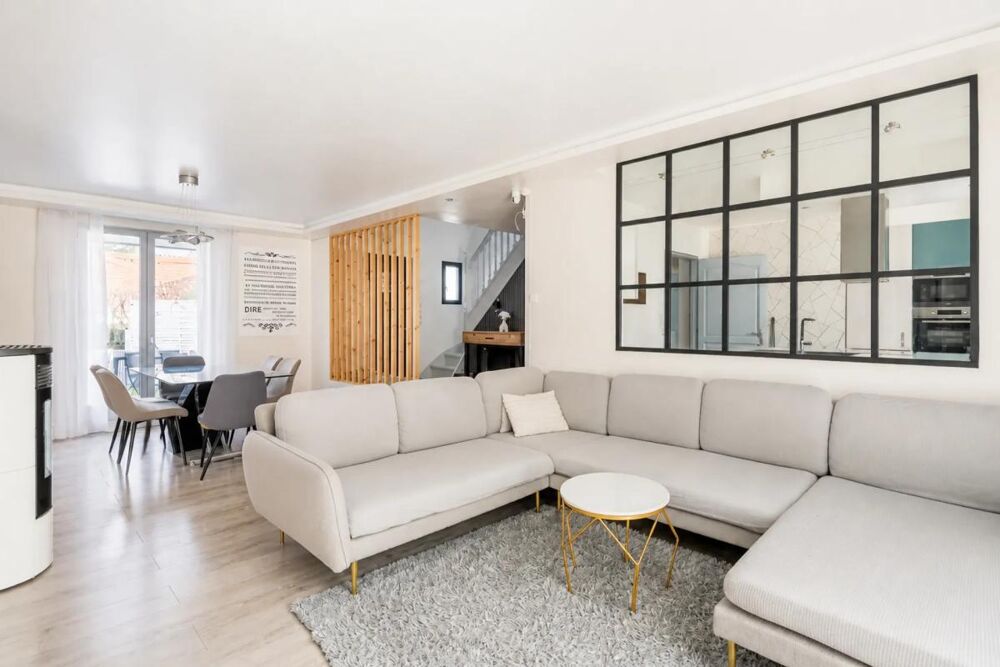 Vente Maison Maison de 6 pièces de 158 m² à Montsoult Montsoult