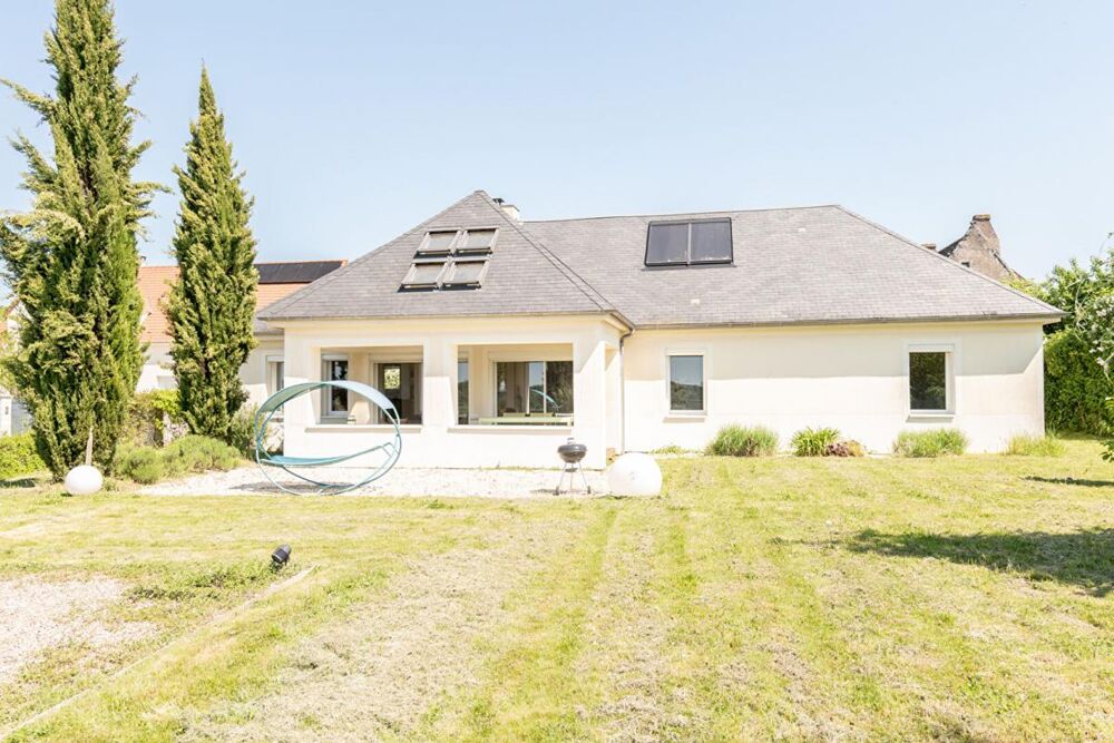 LIEUX UNIQUES ® - PROPRIÉTÉS PRIVÉES - PROPOSE BELLE PROPRIETE DE 147 M² SUR UN TERRAIN DE 2050 M² 5 KM TGV-VENDÔME